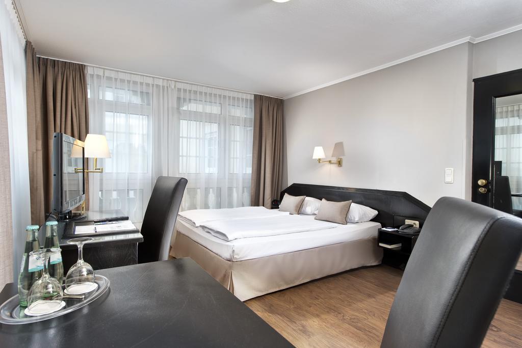 Hotel Munich North Neufahrn bei Freising Chambre photo